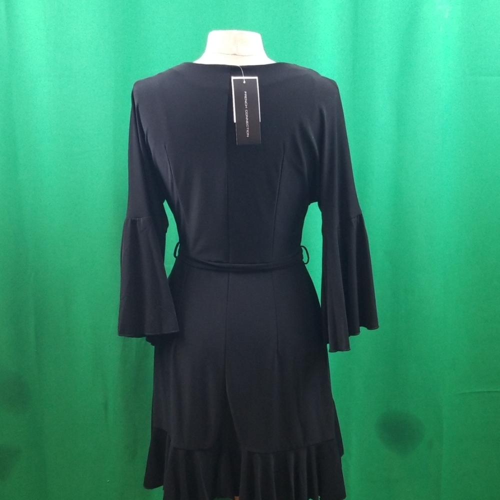 Dress - Picture 3 of 4